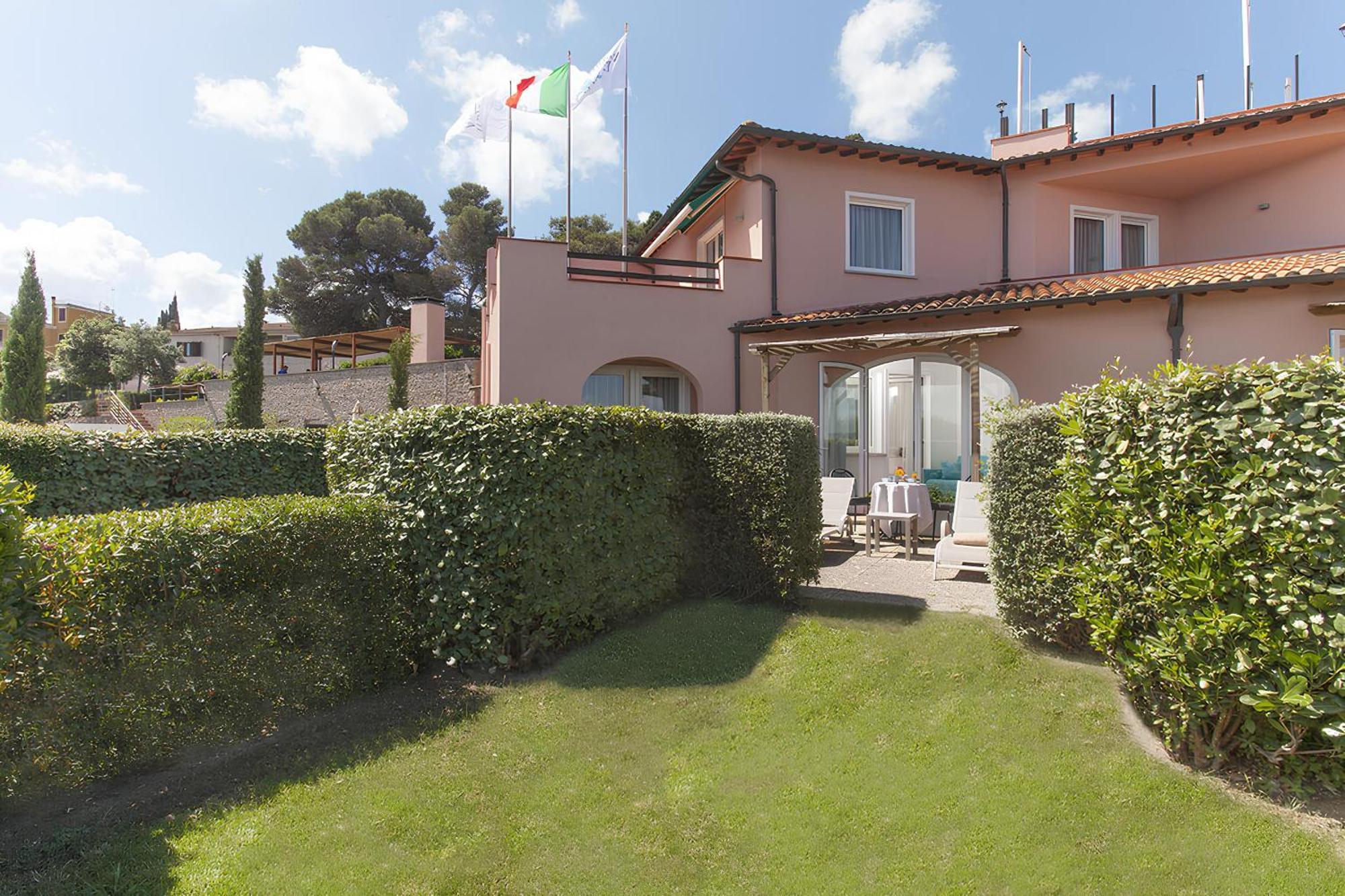 Hotel Villa Domizia Porto Santo Stefano  Eksteriør billede