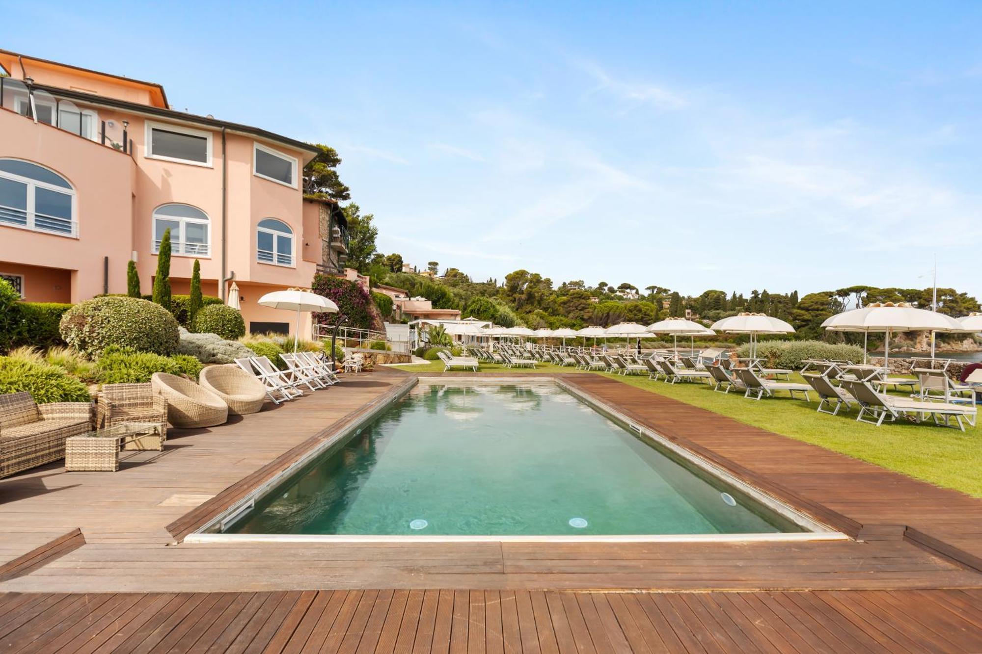 Hotel Villa Domizia Porto Santo Stefano  Eksteriør billede